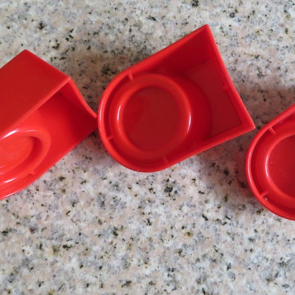 TUPPERWARE Tuppertoys 3 Desks Replacement for Bus 1987 (K115) - Picture 2 of 3